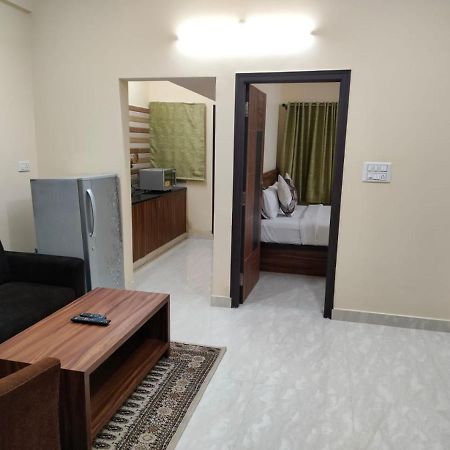 Golden Chariot 1Bhk Flat Manyata Tech Park 호텔 벵갈루루 외부 사진