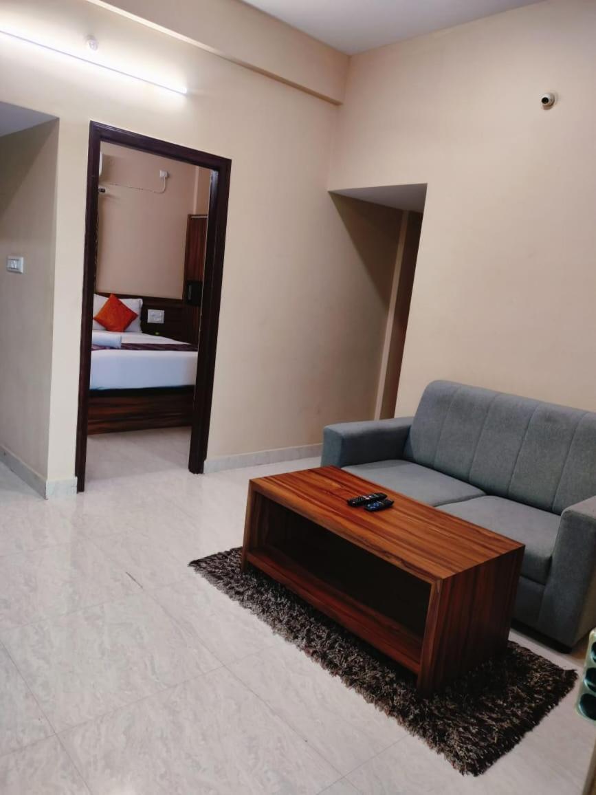 Golden Chariot 1Bhk Flat Manyata Tech Park 호텔 벵갈루루 외부 사진