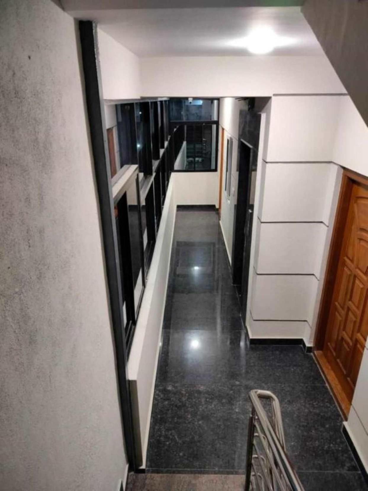 Golden Chariot 1Bhk Flat Manyata Tech Park 호텔 벵갈루루 외부 사진